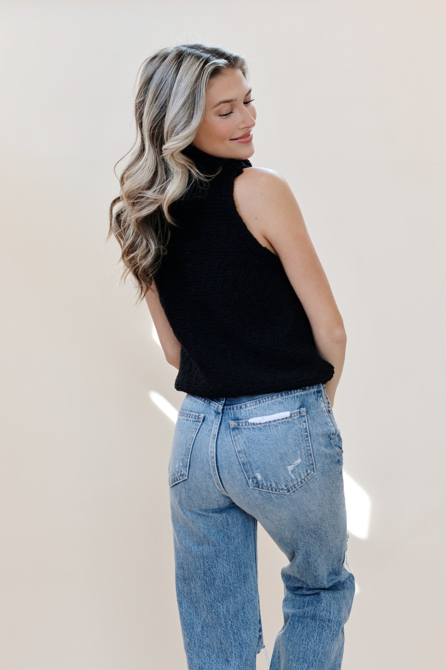 Salma Cropped Sweater Black