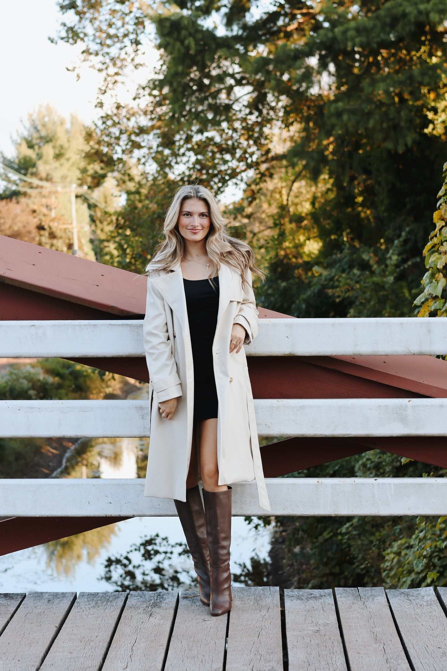Ilia Trench Coat Bone