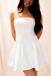 Etiquette Mini White