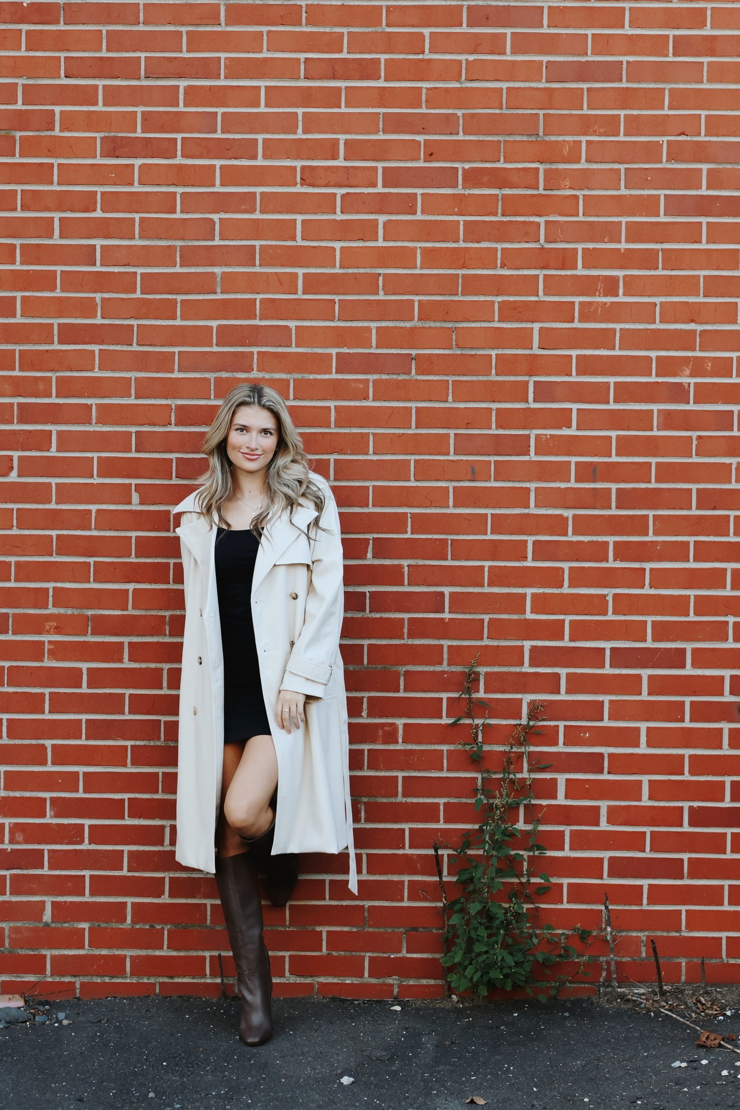 Ilia Trench Coat Bone