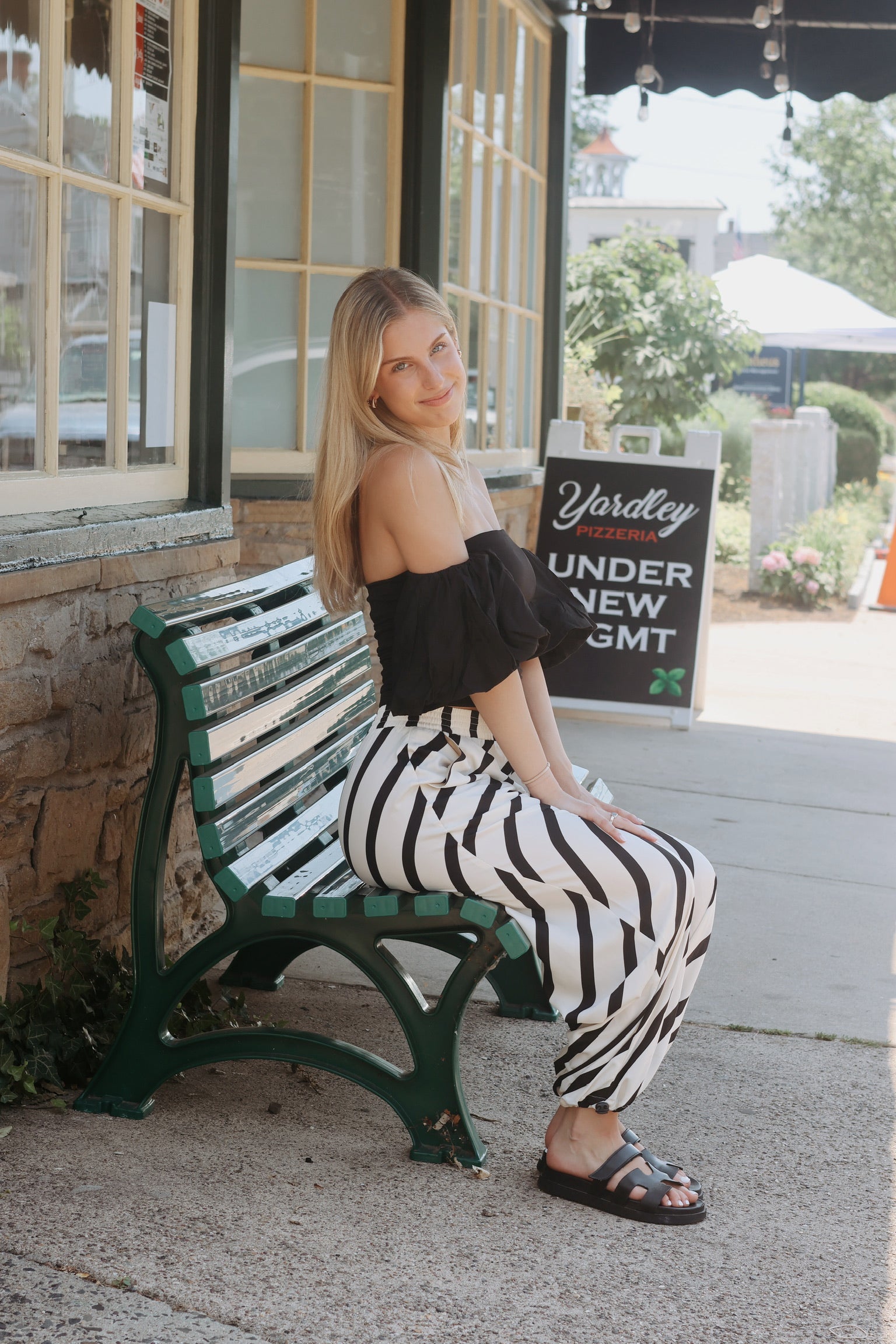 Mels Pant