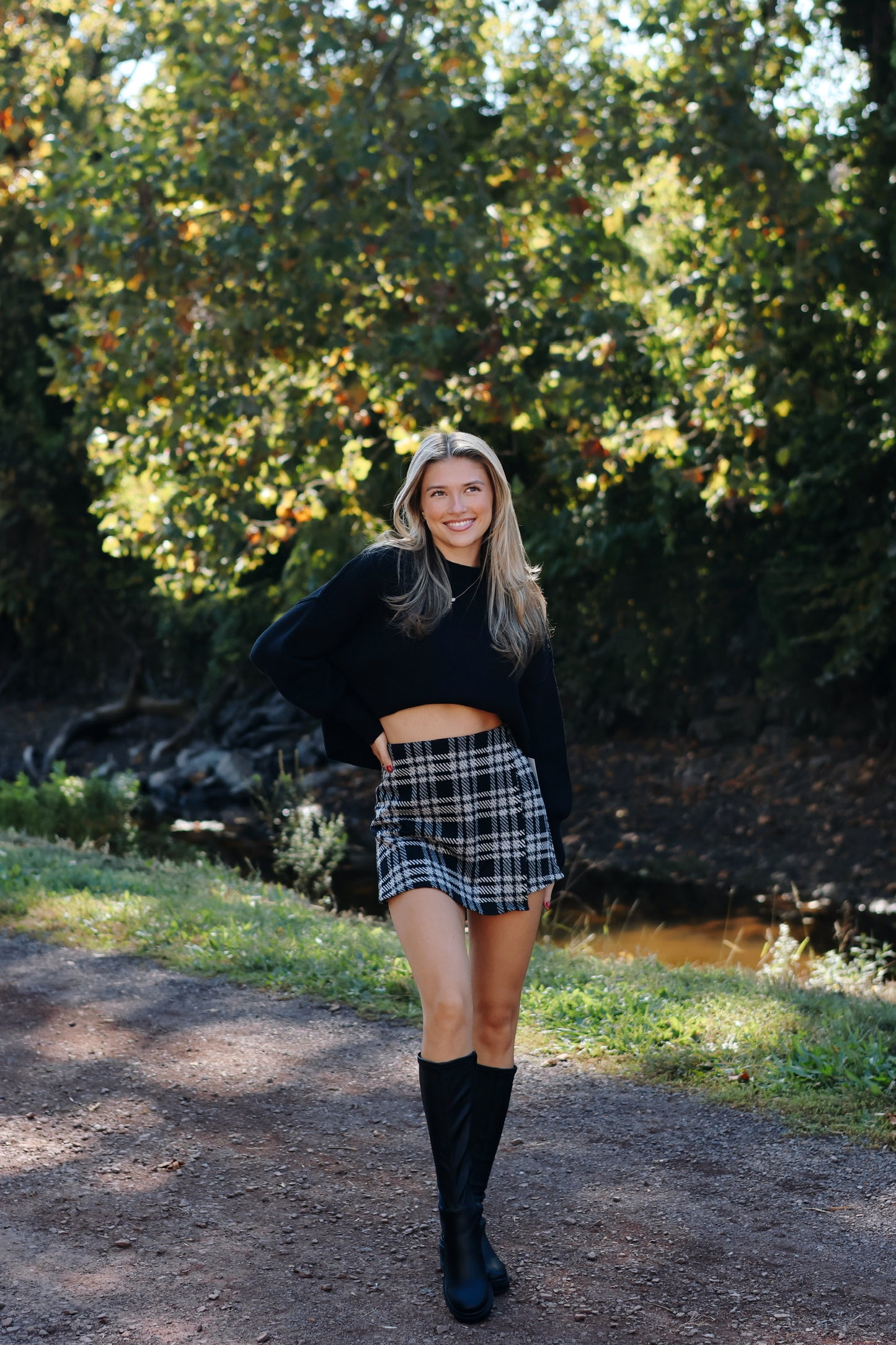 Easy Street Crop Black