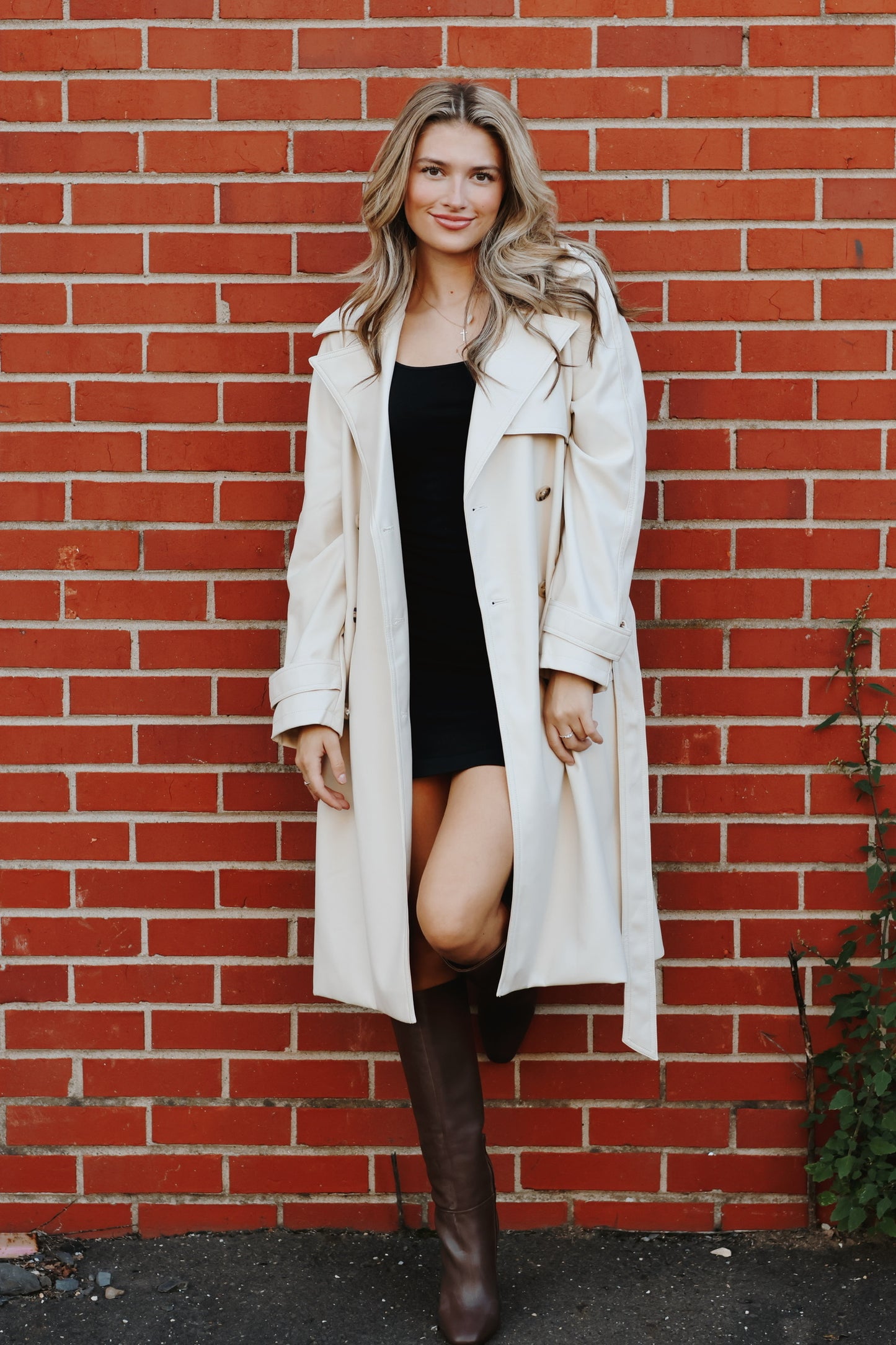 Ilia Trench Coat Bone