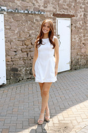 Attachable Pearl Fishtail Dress in White