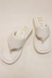 Izzie Sandal