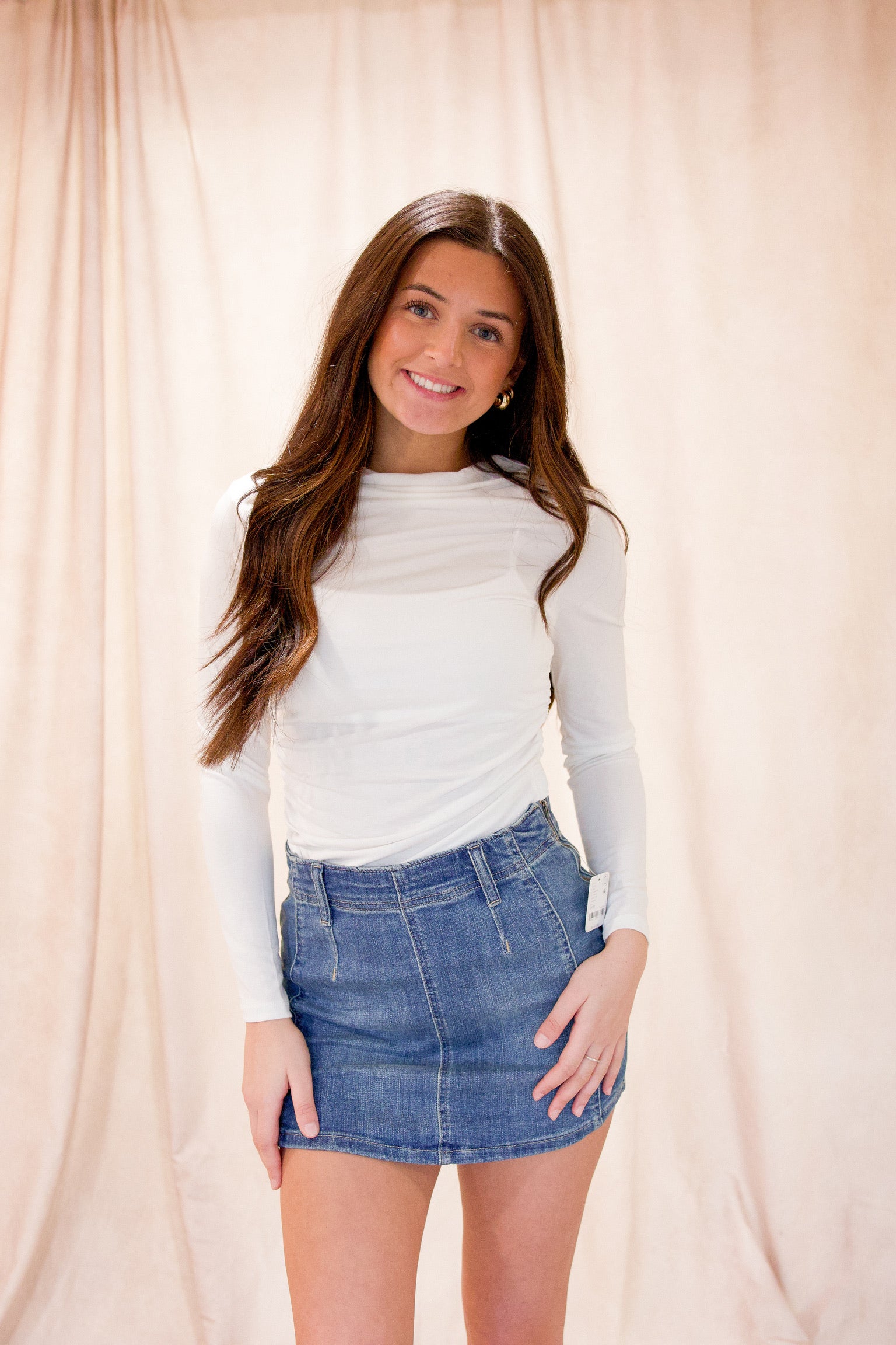 Elvira Top in Whisper White