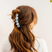 Game Day Claw Clip Blue Daisy
