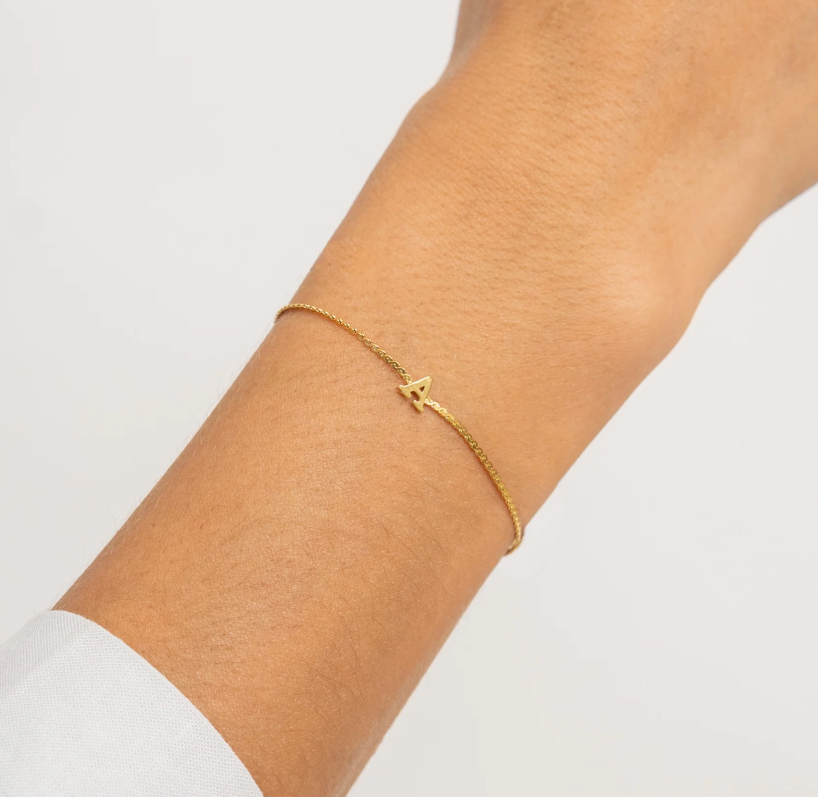 Dainty Love Initial Bracelet