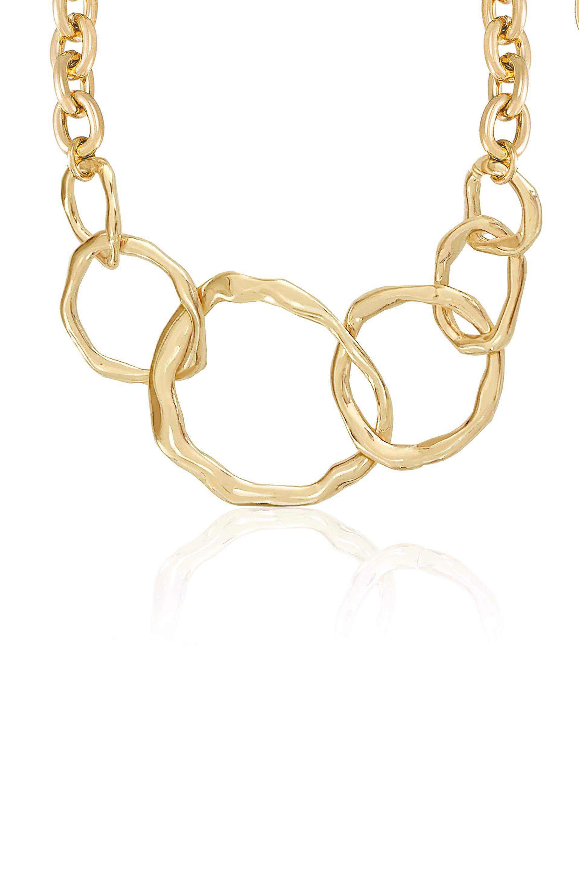 Interlocking Golden Chain Necklace: 18k Gold Plated / One Size