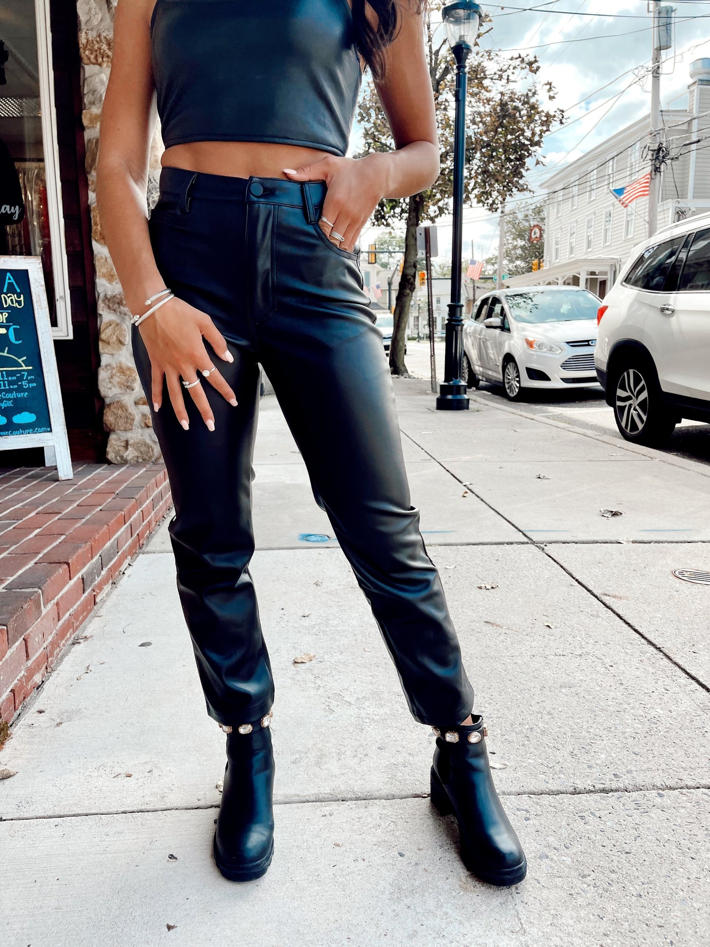 Perfect Fit Faux Leather Pants Black