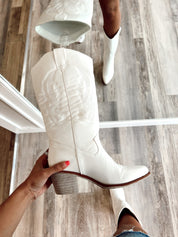 Billie White Cowboy Boot