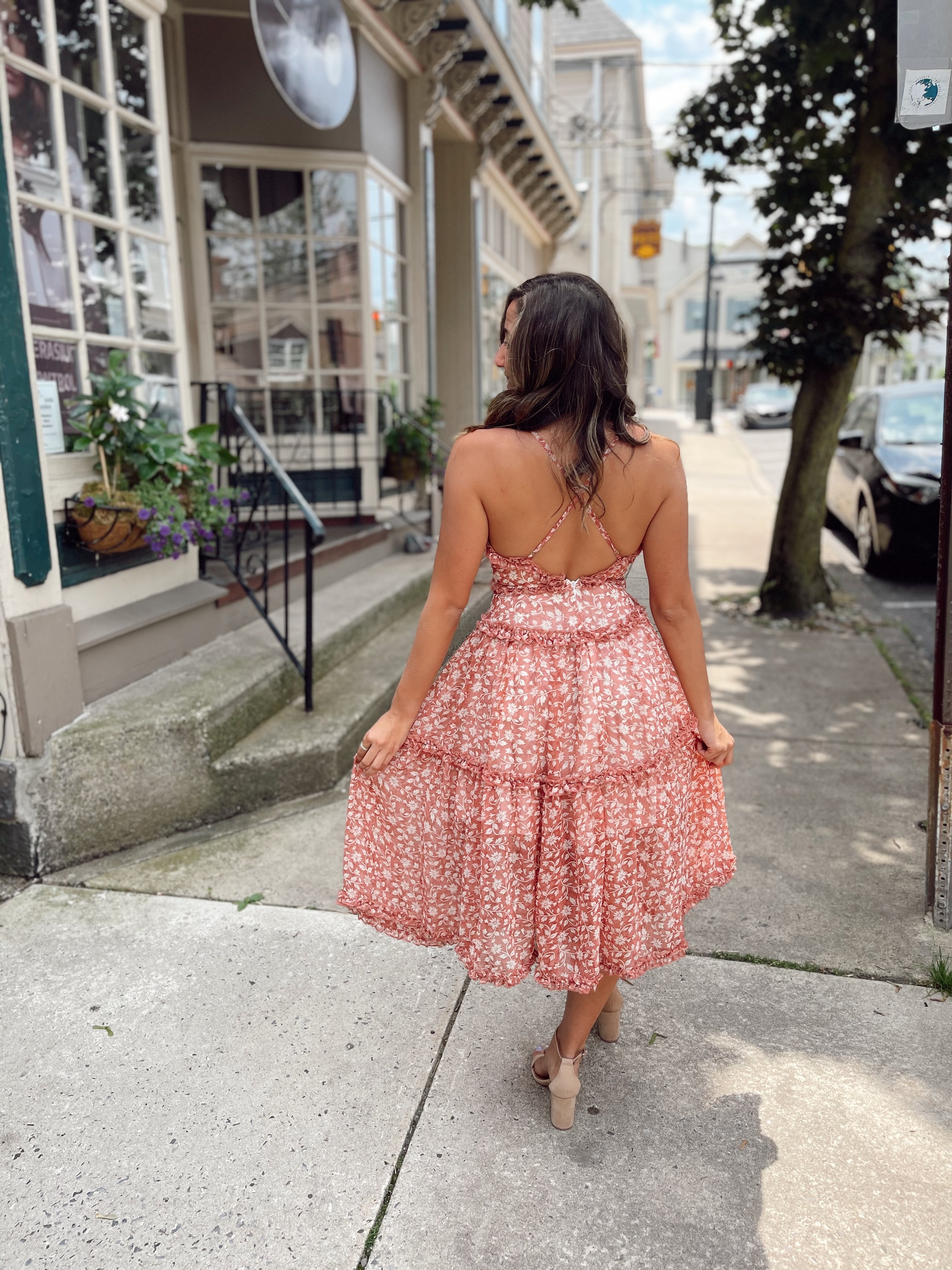 Keep Twirling Midi Rose Print
