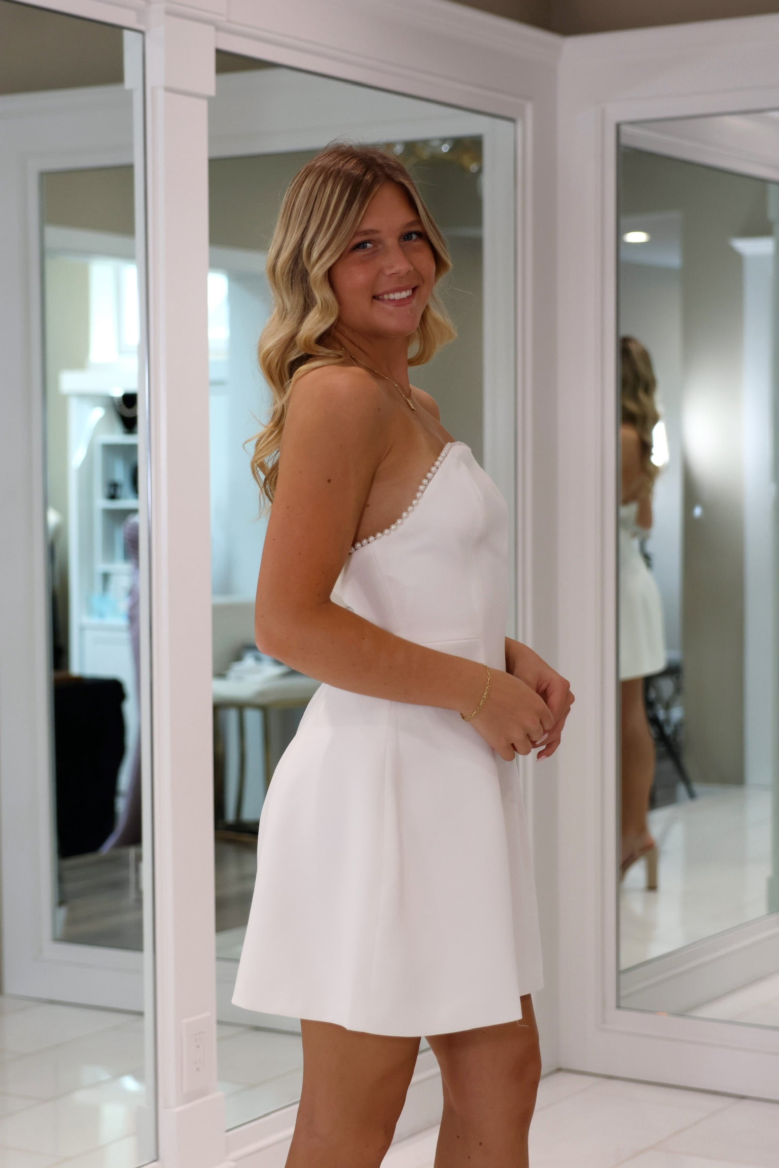 Twiggy Mini in White
