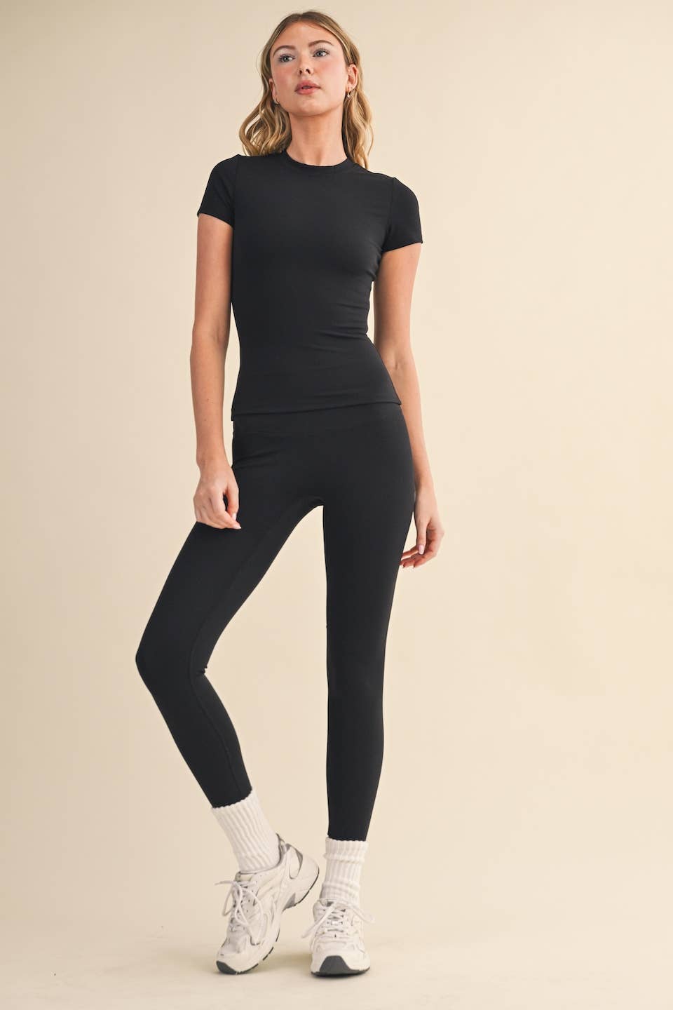 Performance Fitted Tee: Black