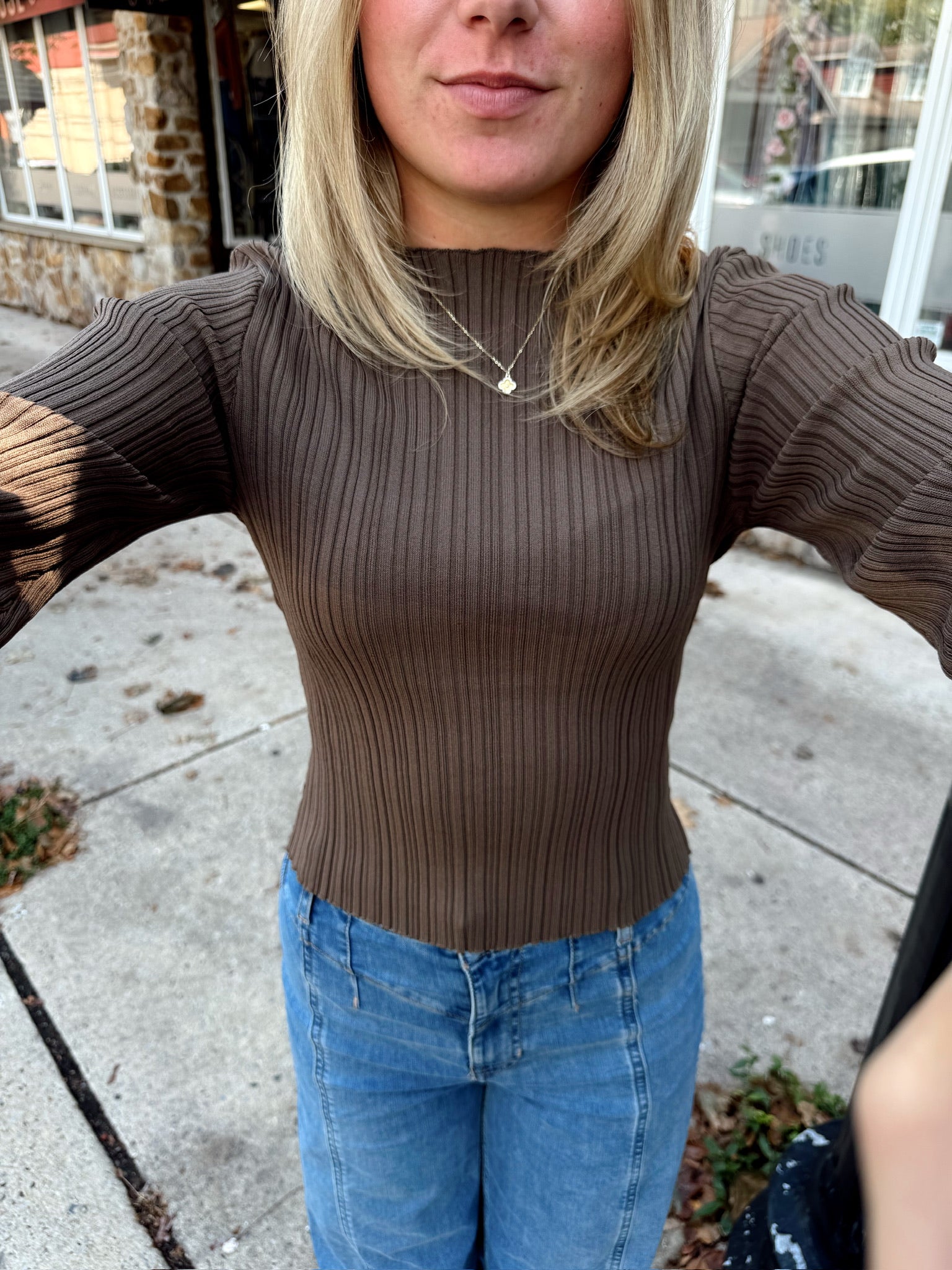 The Arianna Top Mocha