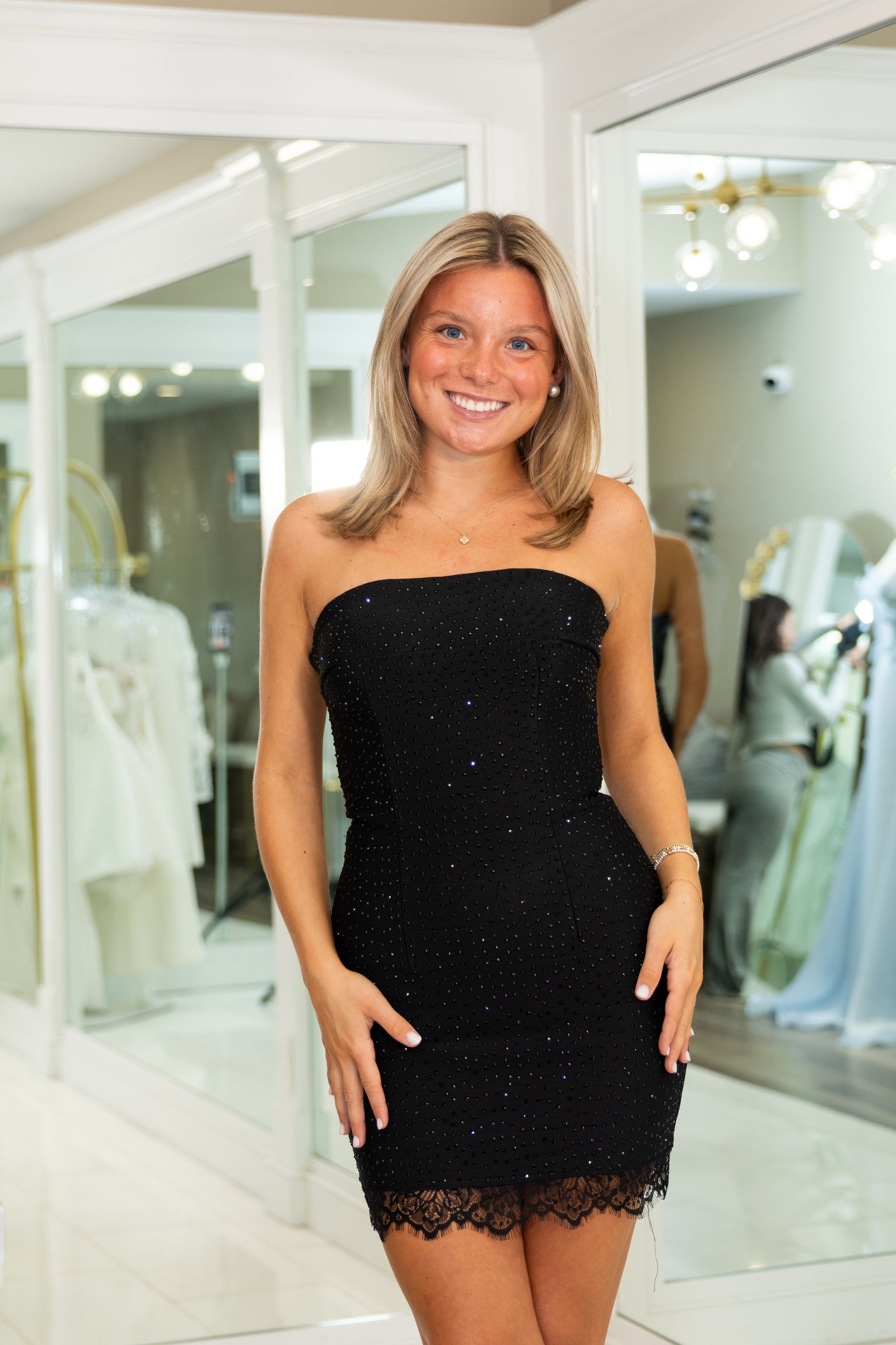 51675 | Black | Jovani