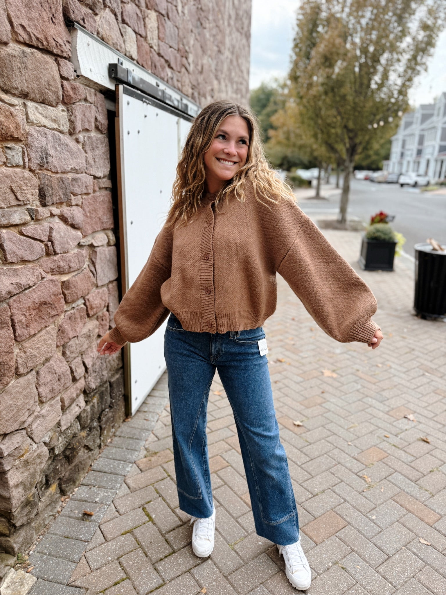 The Vault Cardi Brown