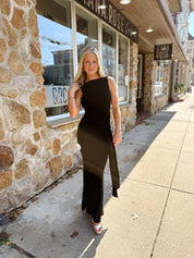 NAHLA DRESS - BLACK