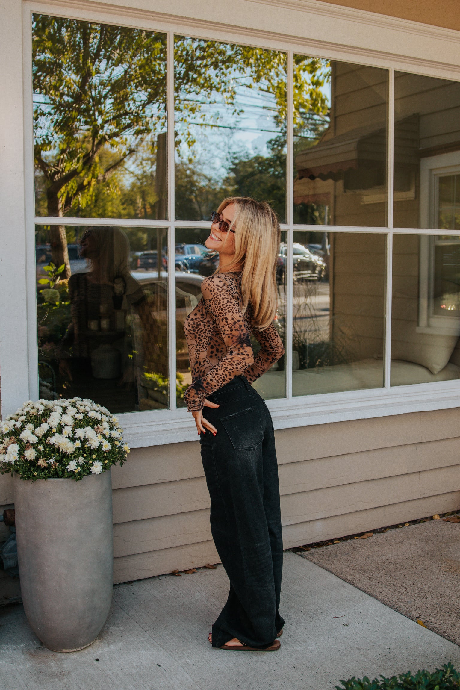 Jolie Jeans in Black | Elan