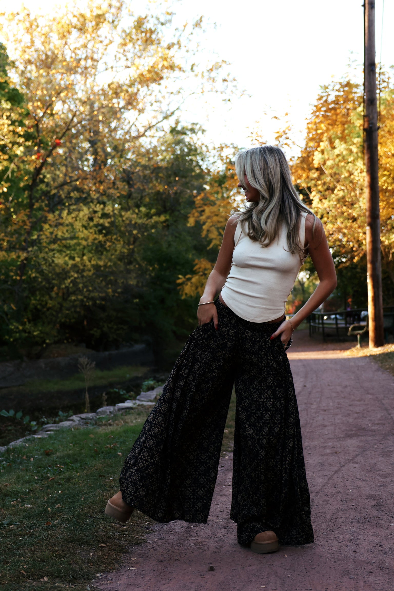 So Charming Wide-Leg Pants Black Combo Tuscany