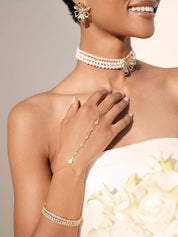 Dripping Crystal Hand Chain: Clear Crystal with Silver Plating / One Size