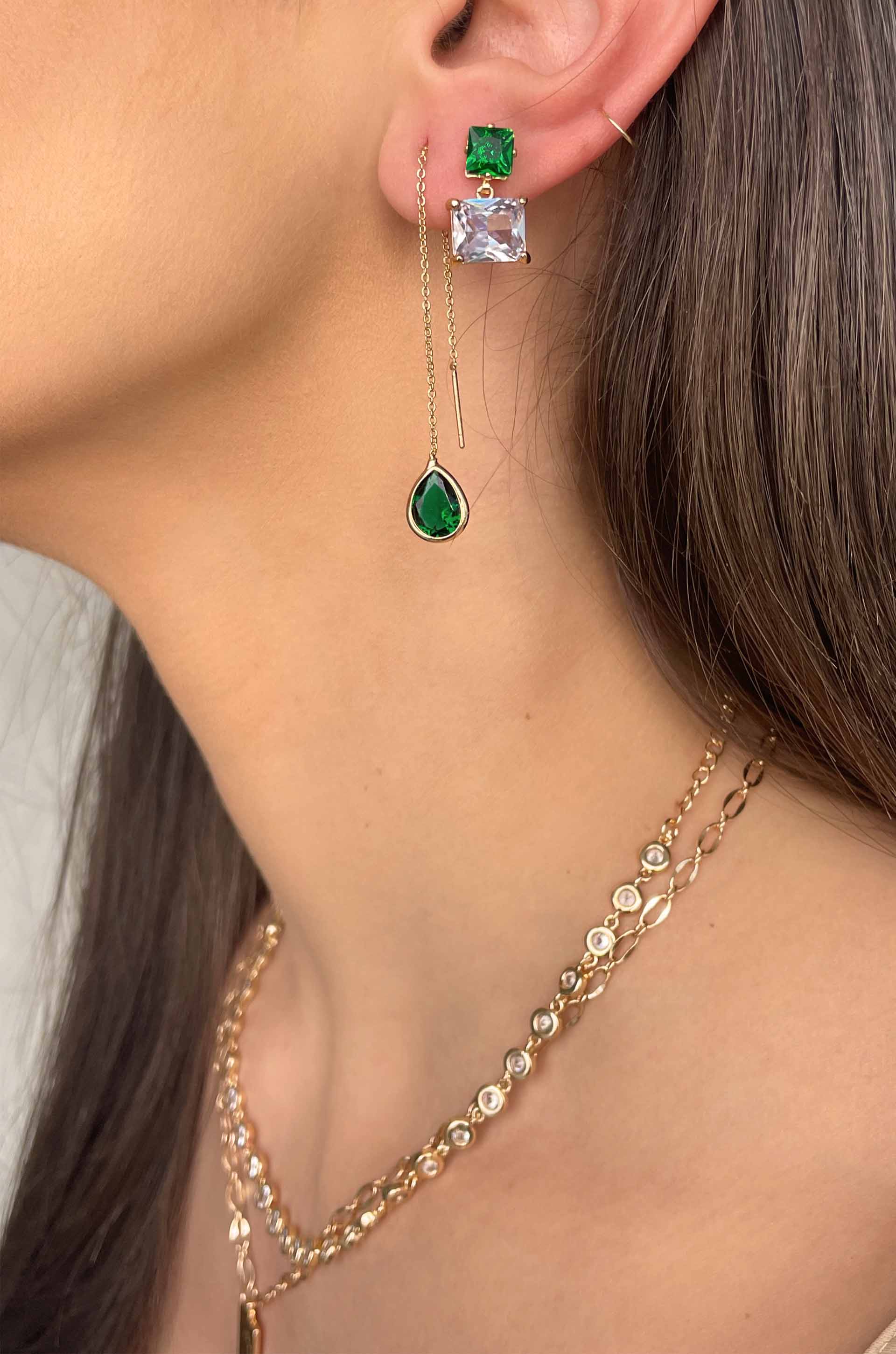 Barely There Chain and Crystal Dangle Earrings: Light Topaz Crystals with 18k Gold Plating