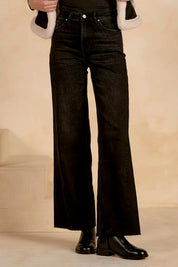 Jolie Jeans in Black | Elan