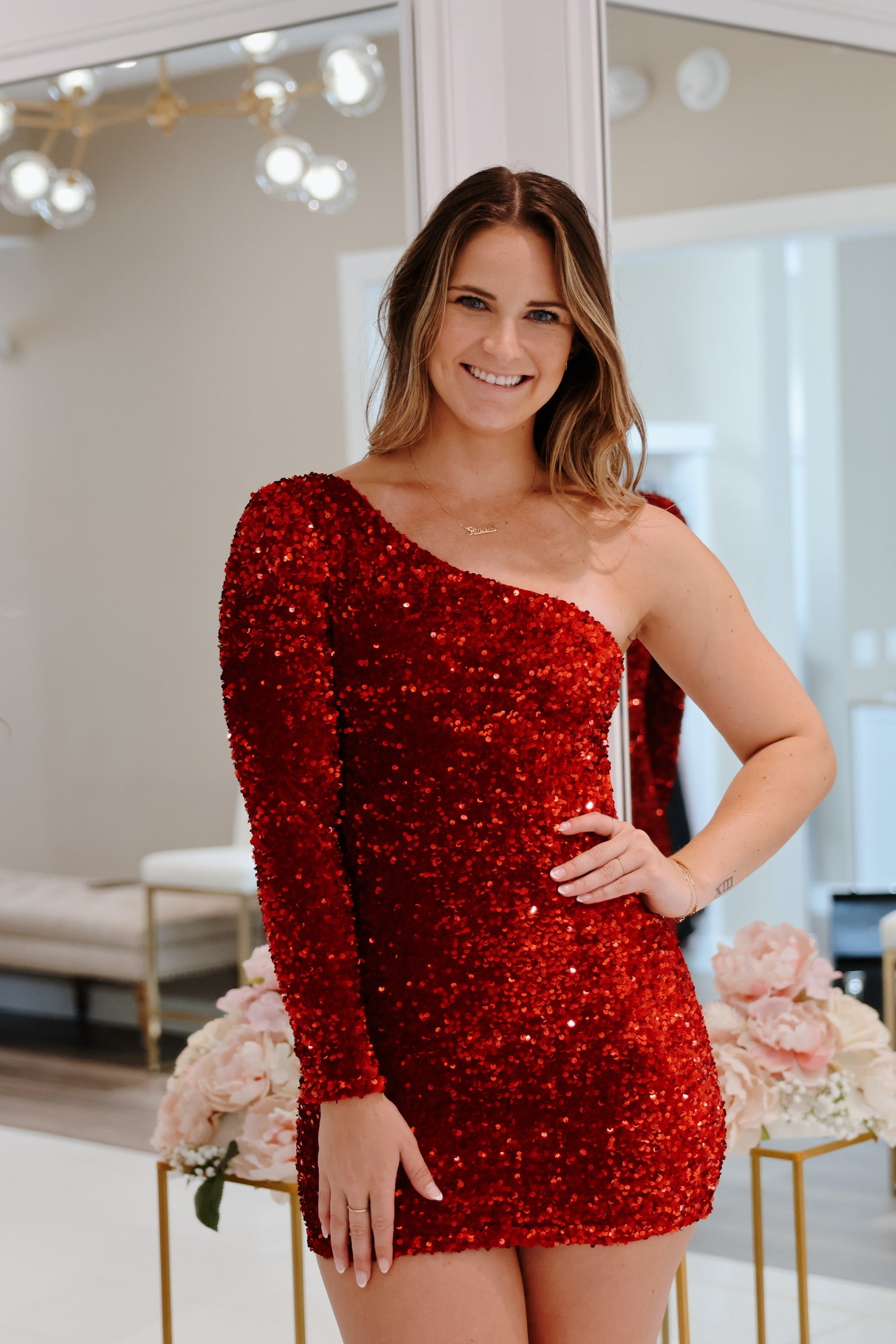 Rita One Shoulder Sequin Mini L / Red Rita One Shoulder Sequin Mini L / Red
