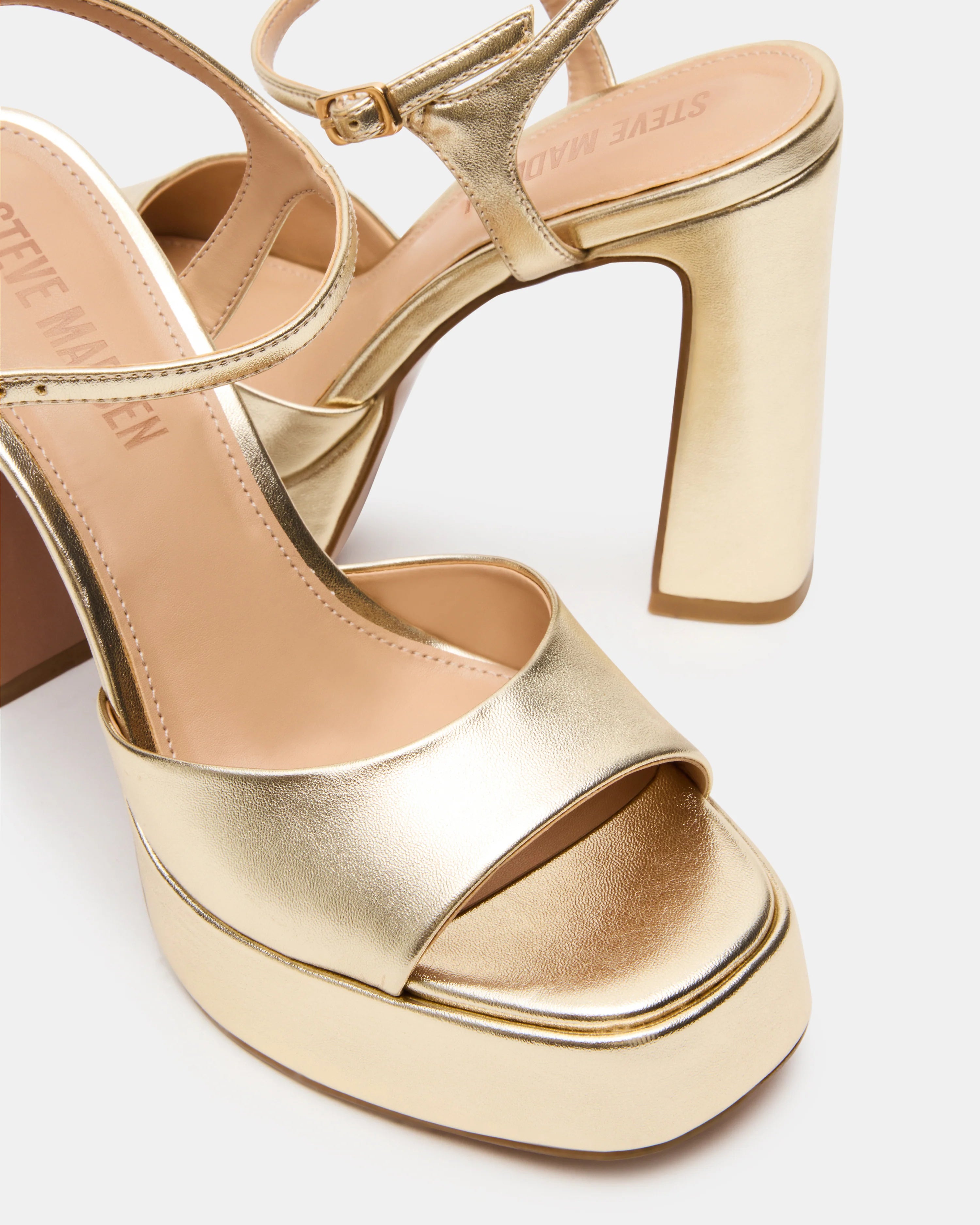 LIANDRA CHAMPAGNE | Steve Madden