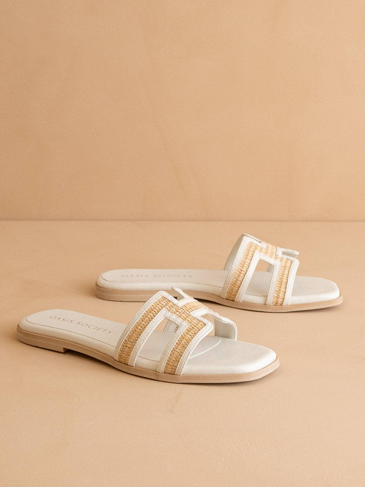 The Ena | White H Cutout Raffia Slide: WHITE