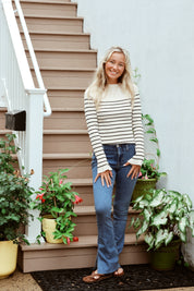 The Arianna Top White/Black Stripes