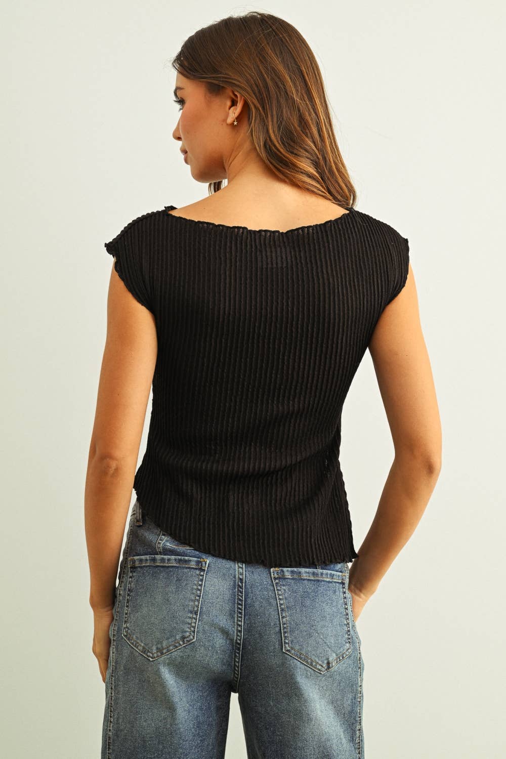 Cap Sleeve Crinkled Top in Black