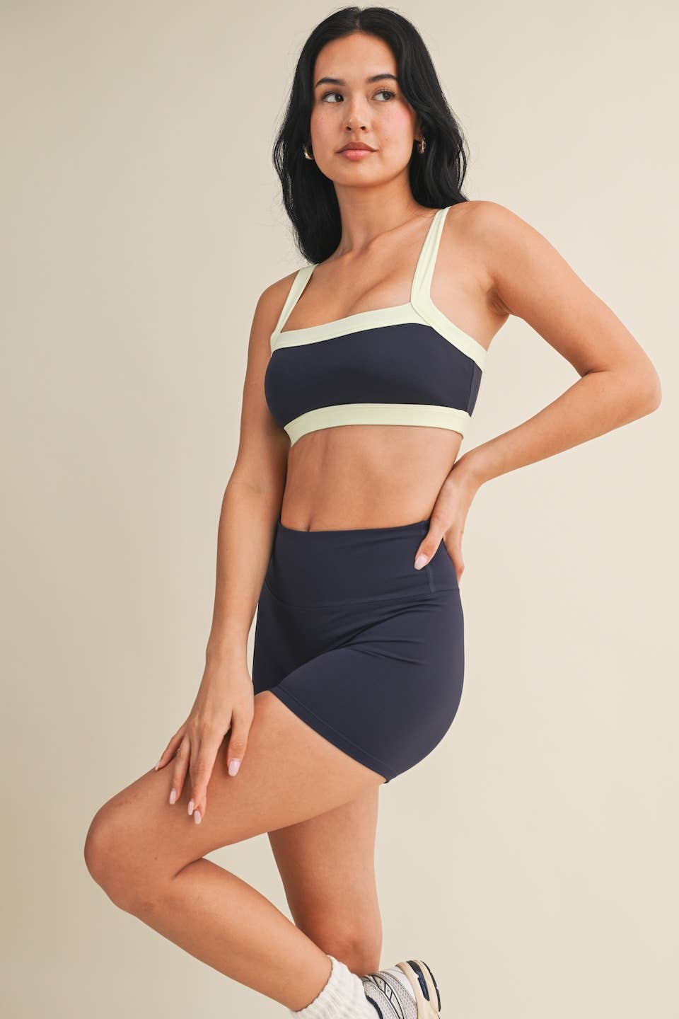 Contrast Block Sports Bra: Navy