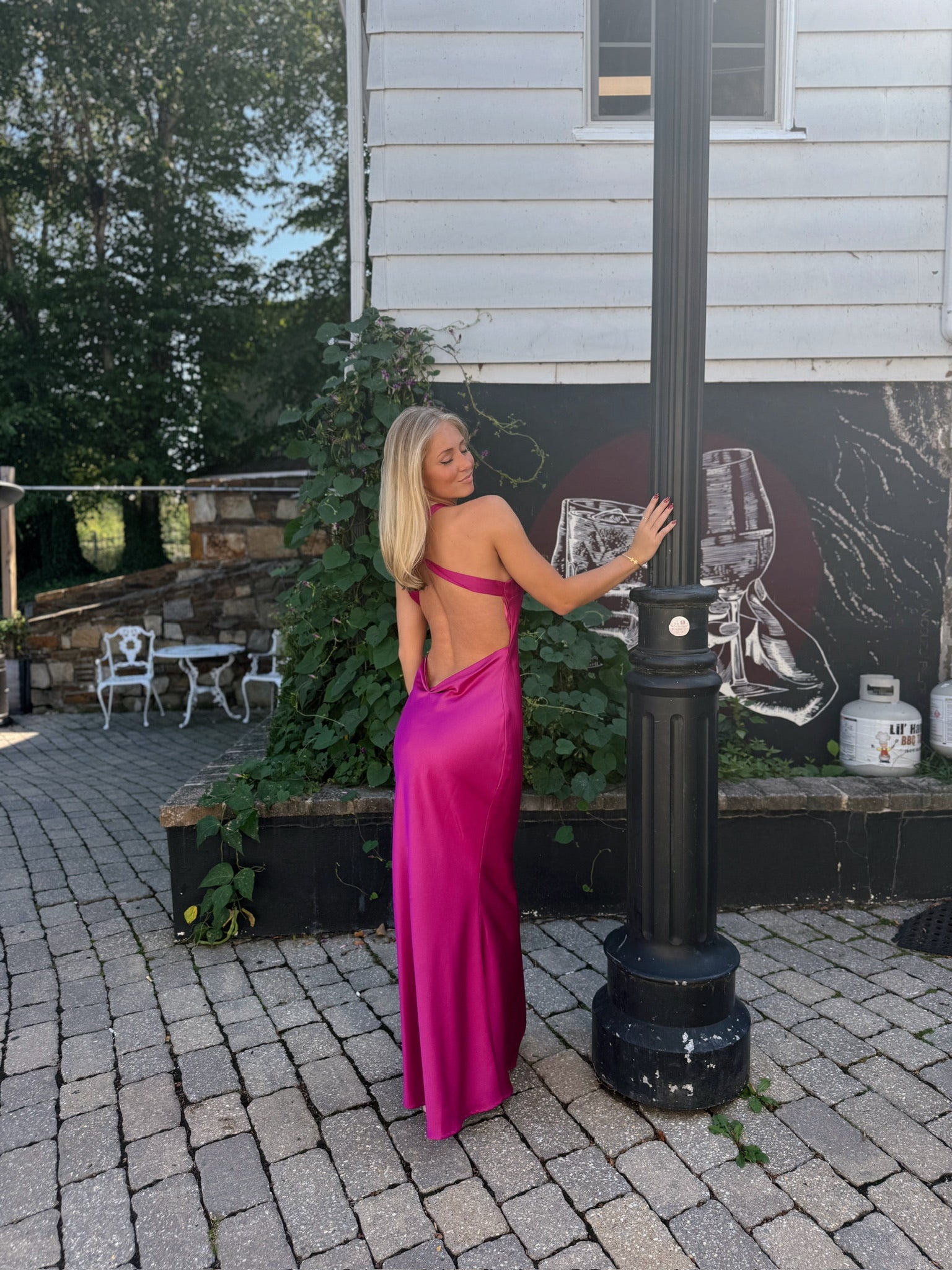 CHARA MAXI DRESS- MAGENTA L CHARA MAXI DRESS- MAGENTA L