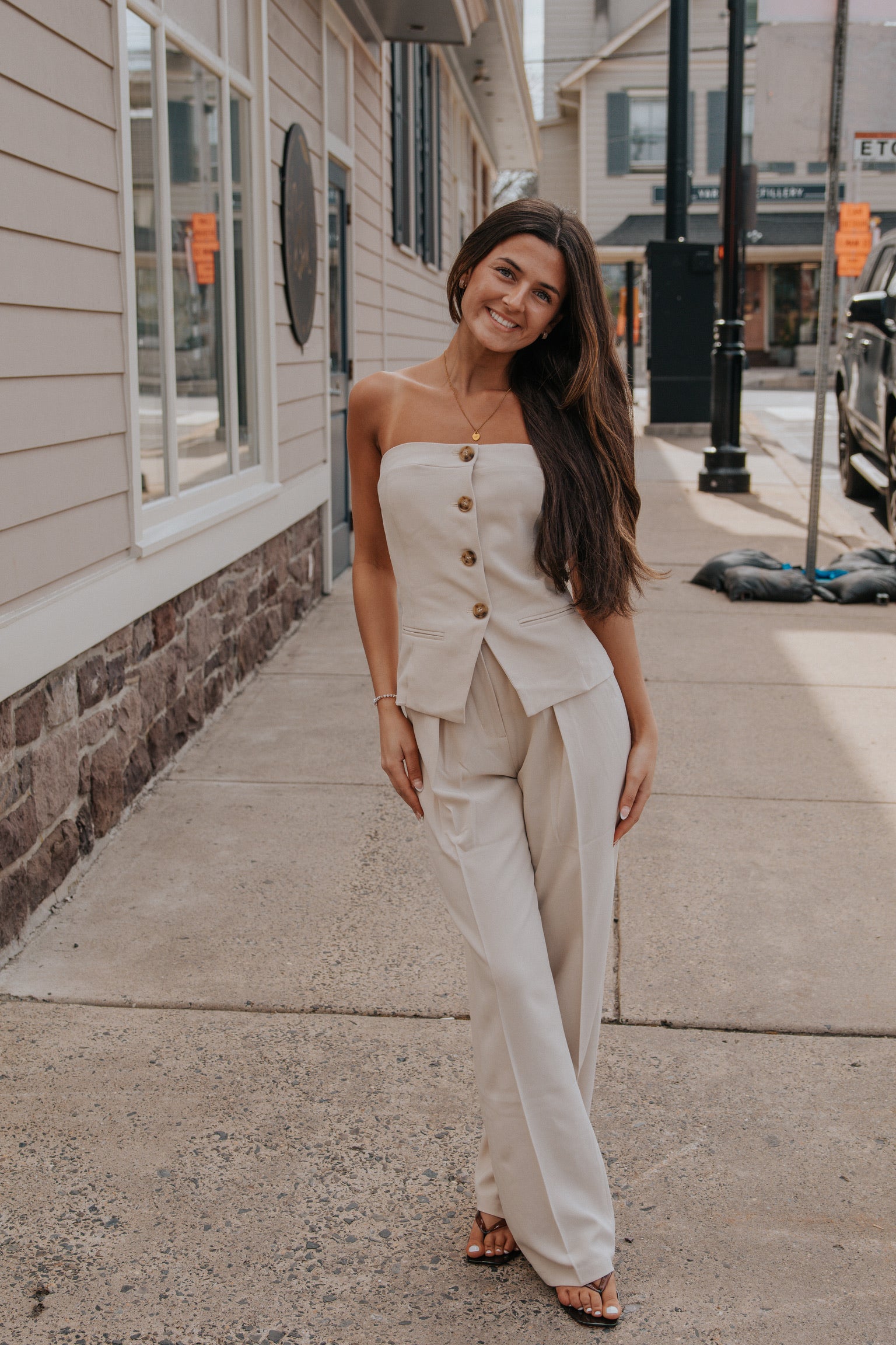 Grainge Top Sand | NIA