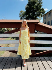 Asher Sweetheart Midi Dress in Yellow