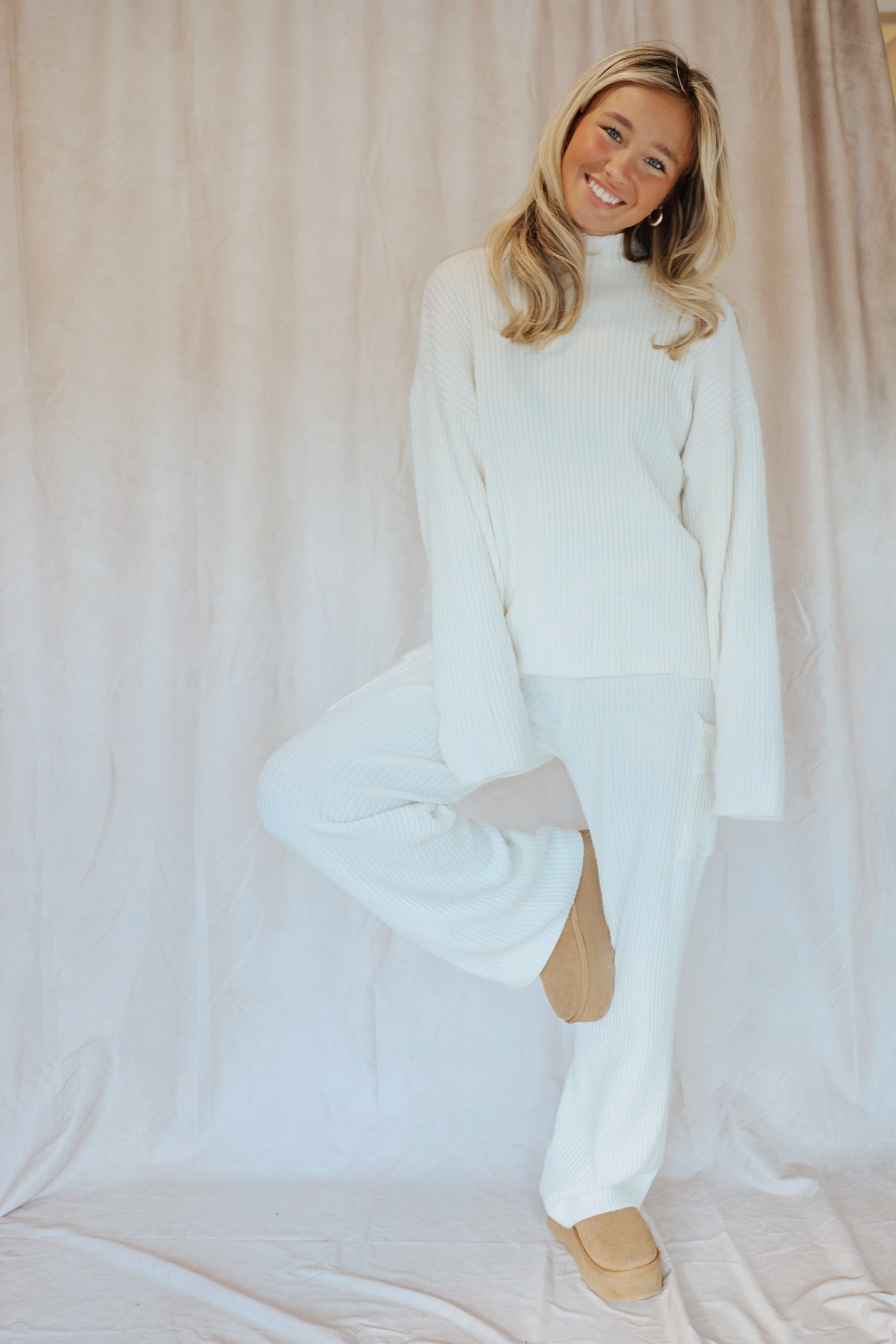 Willa Pant Whisper White