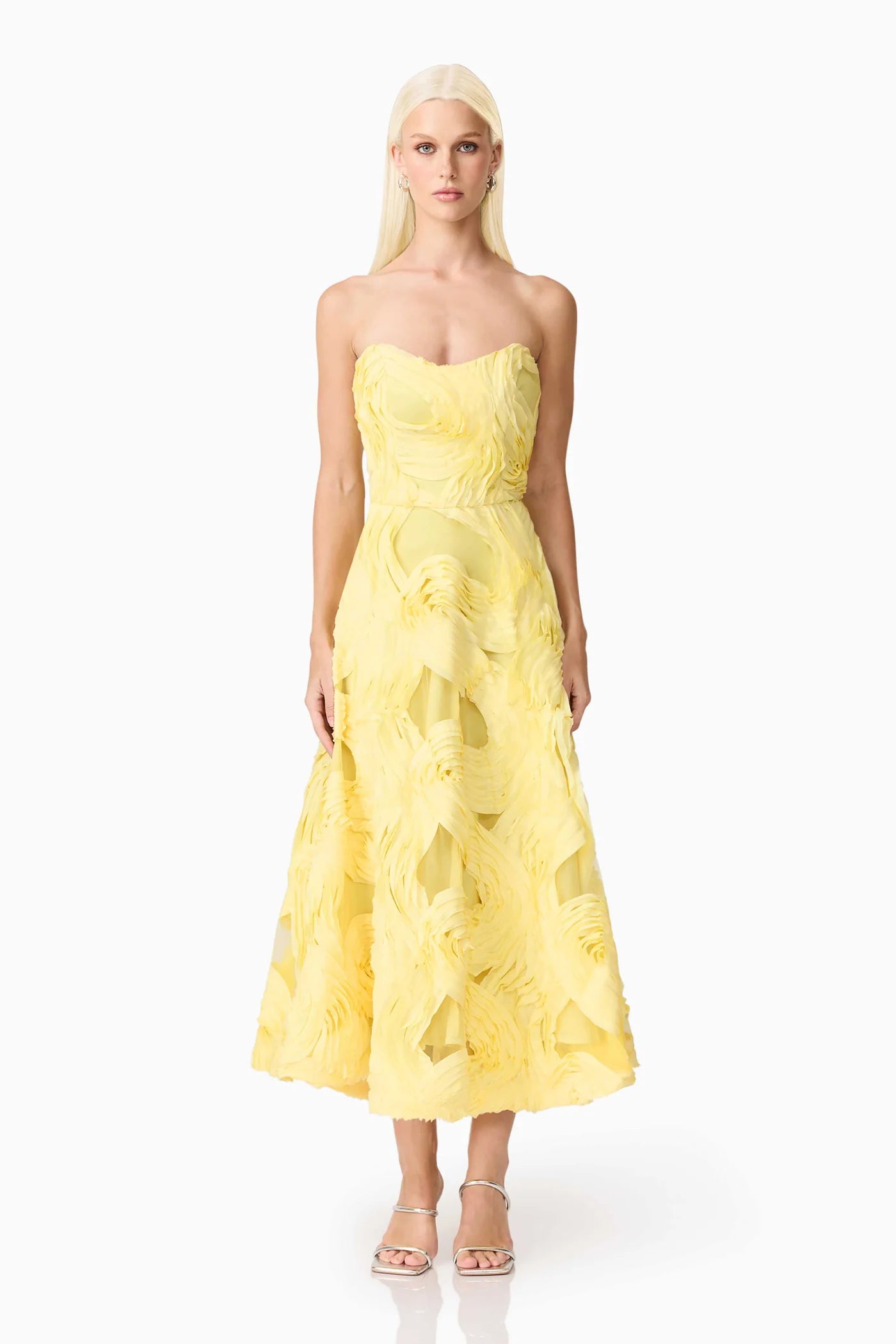 Asher Sweetheart Midi Dress in Yellow