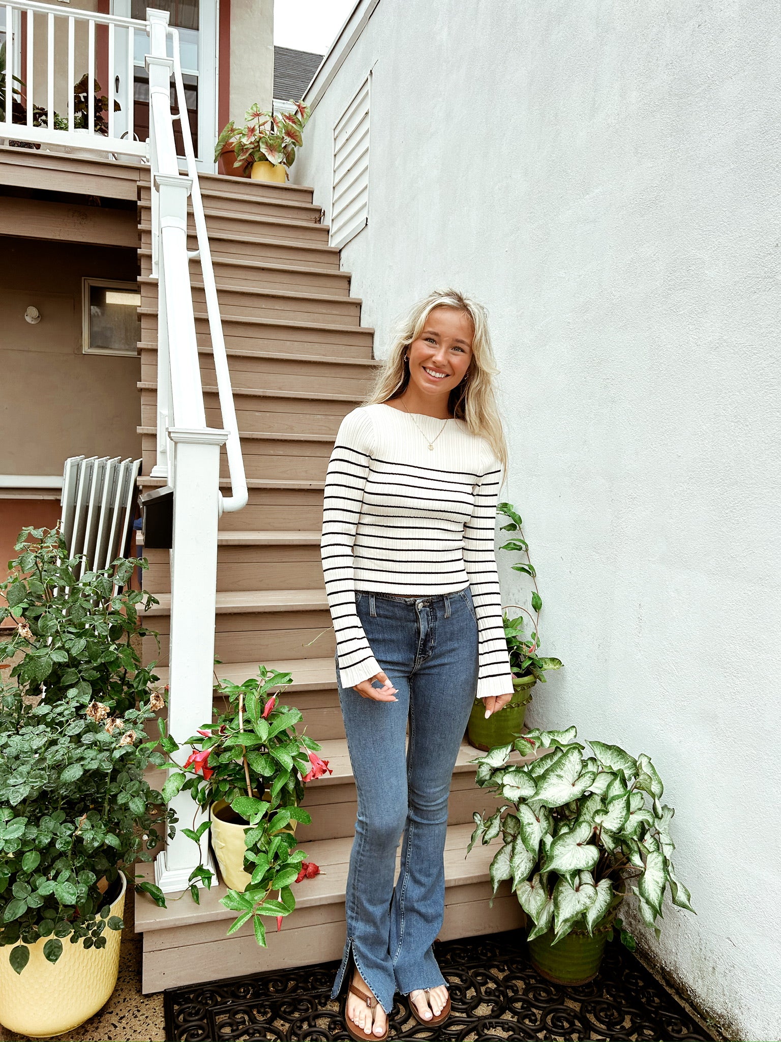 The Arianna Top White/Black Stripes