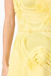 Asher Sweetheart Midi Dress in Yellow
