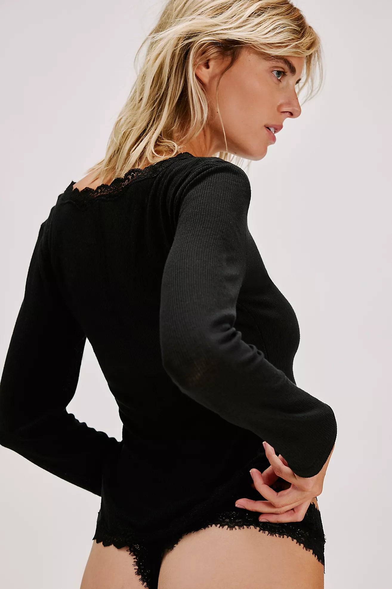 Big Love Cardi Black