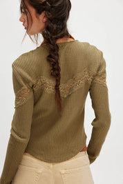 Let's Party Cardi Gothic Olive