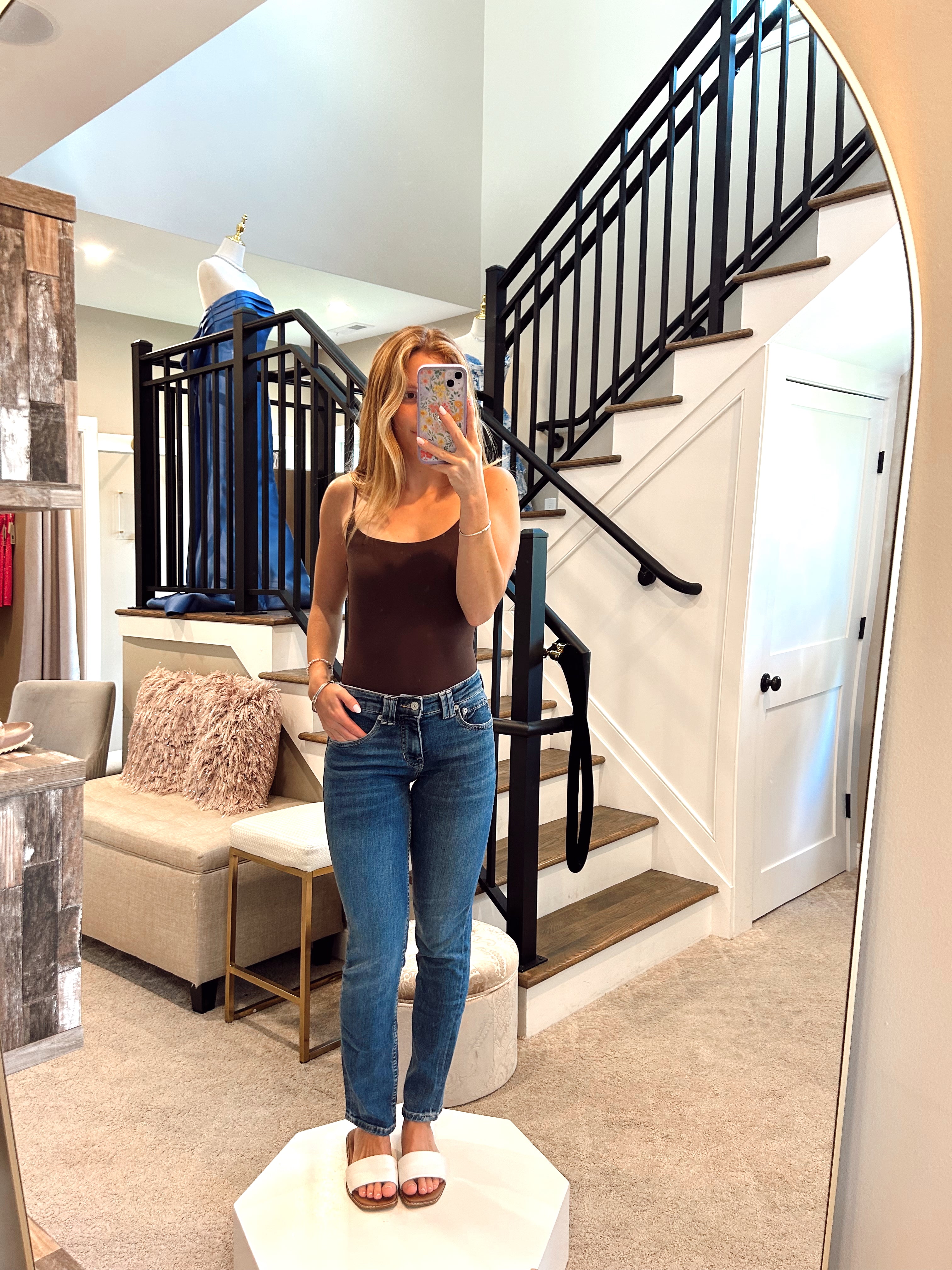 We The Free Oracle Low-Rise Slim Straight Jeans in Skys the Limit