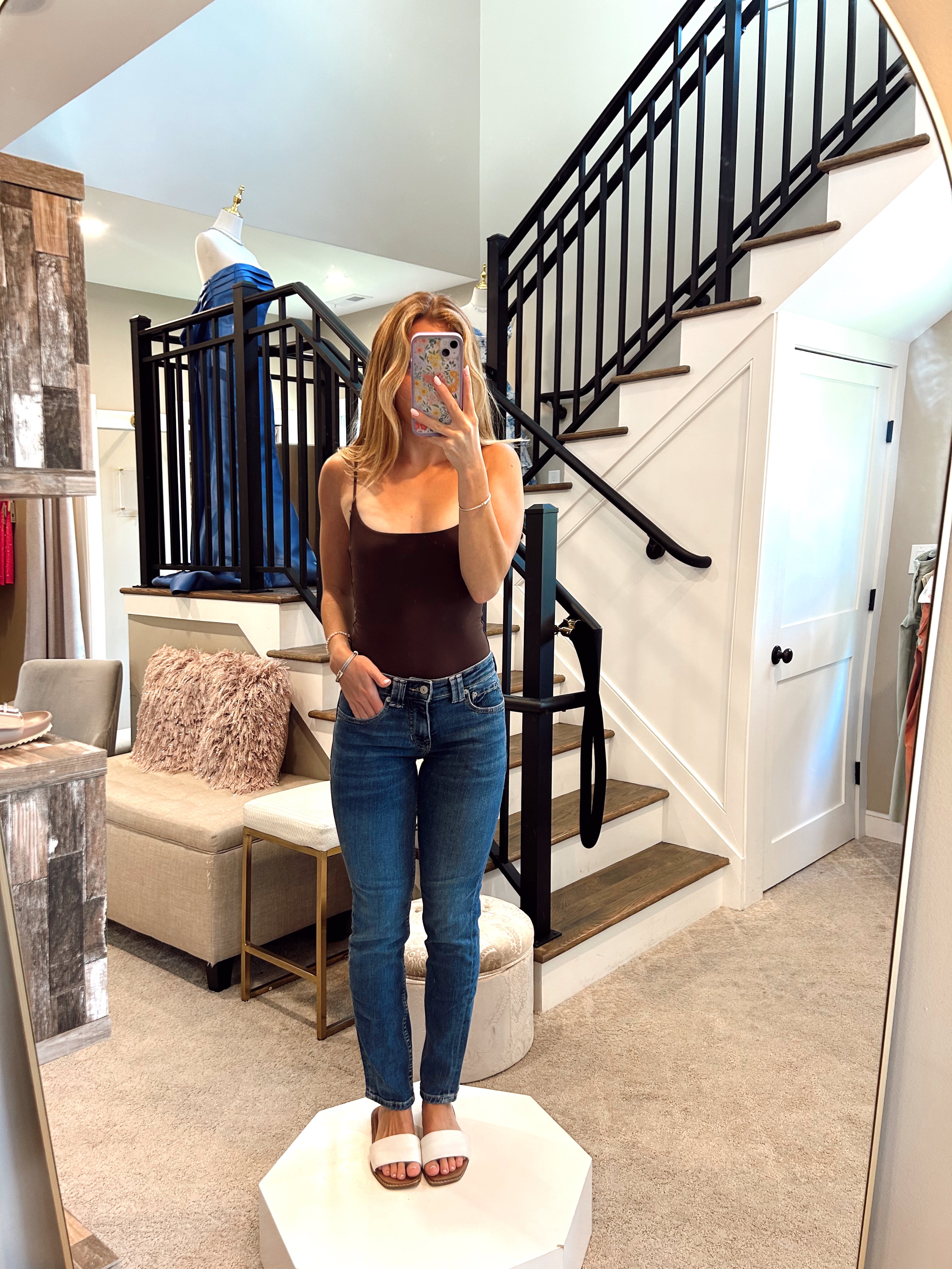 We The Free Oracle Low-Rise Slim Straight Jeans in Skys the Limit