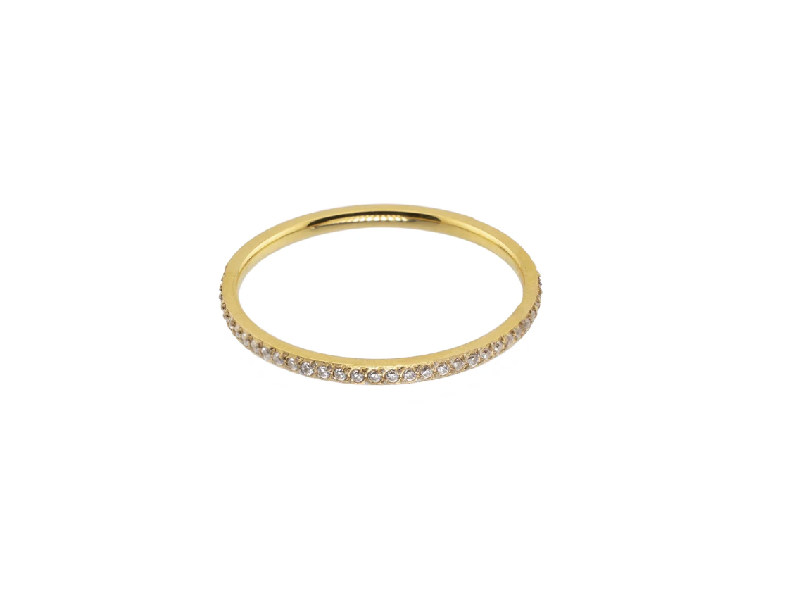 Dainty Diamond Band Ring