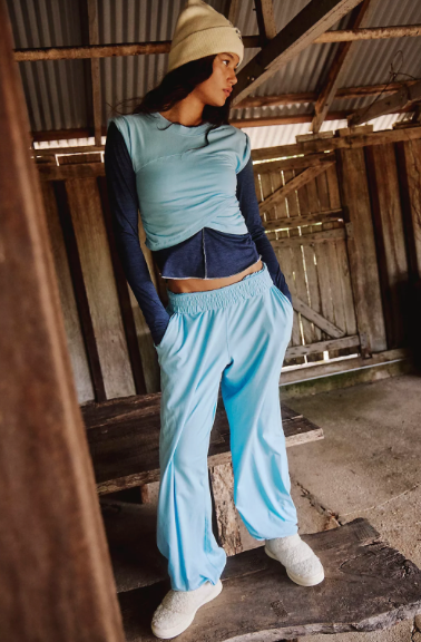 Hot Shot Crossover Set in Bright Blue