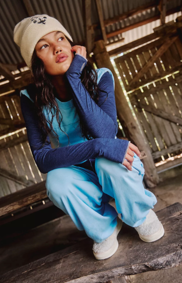 Hot Shot Crossover Set in Bright Blue