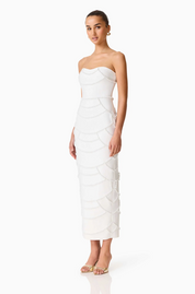 Lucine Fitted Gown in White | Elliatt