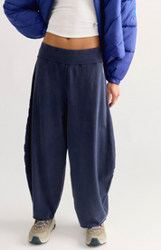Hot Shot Easy Pant | True Navy | Free People