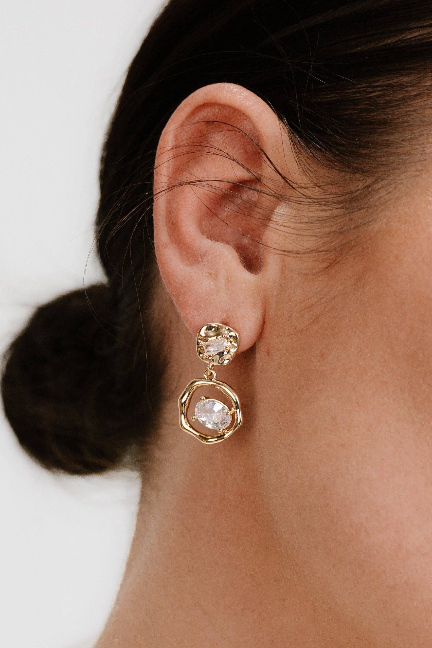 Organic Shape Crystal Earrings: Clear Crystal with 18k Gold Plating / One Size